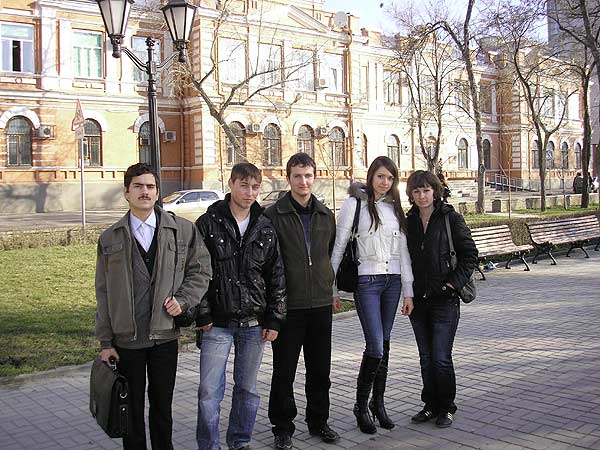 Студенты ТКМП прибыли на областную Олимпиаду.
                          Фото Прокопенко А.А.