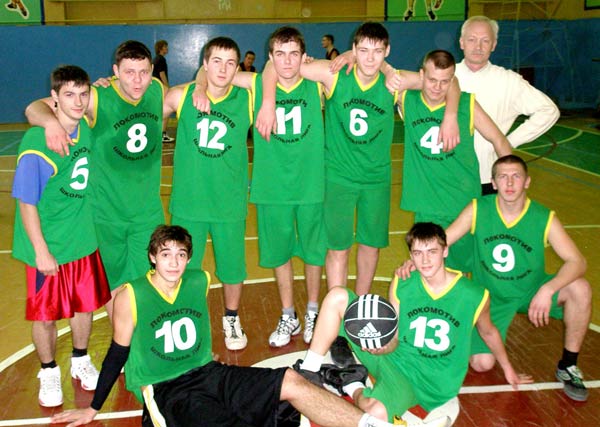 Команда наших баскетболистов